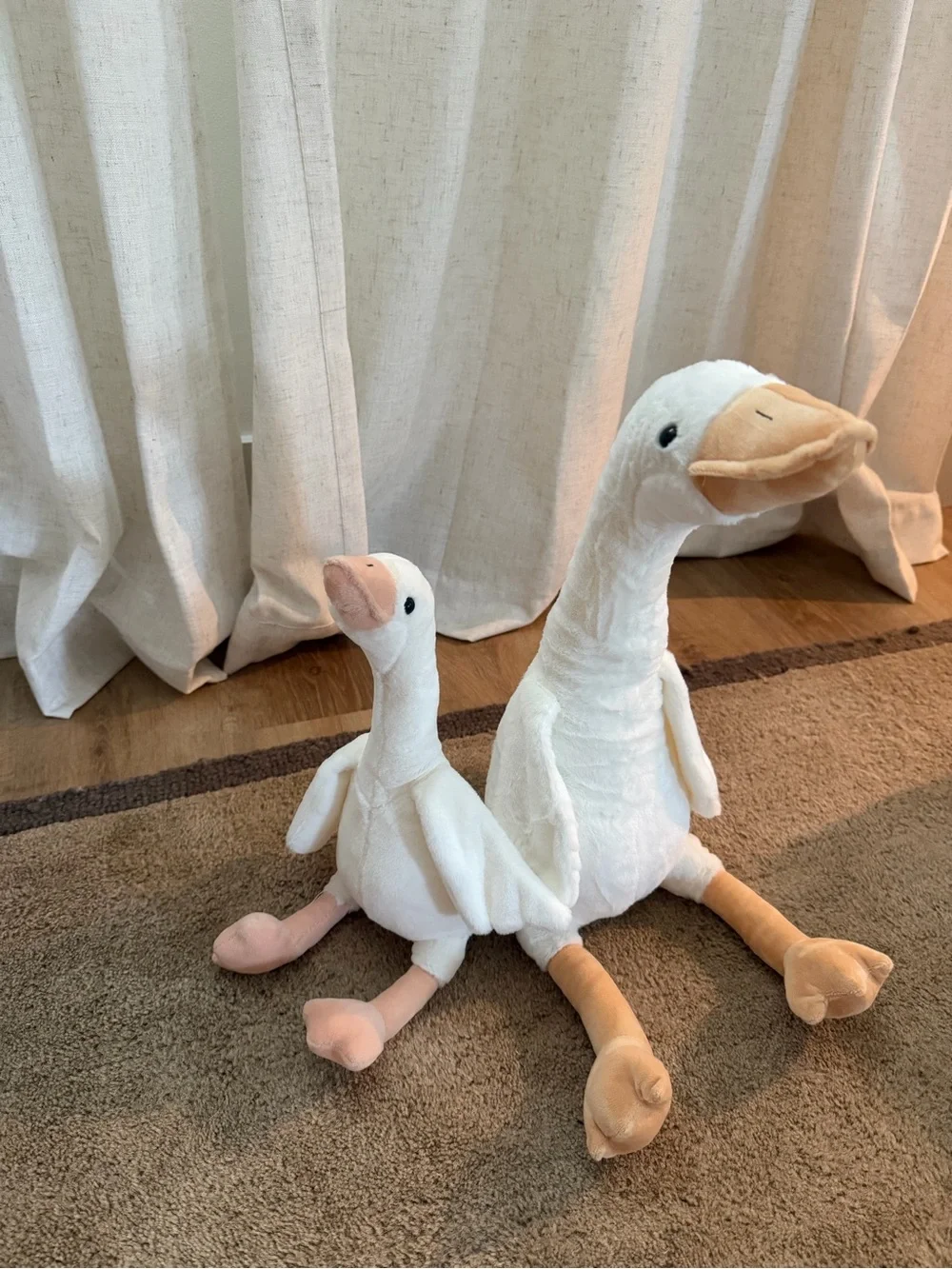Plush White Goose Toy - Soft Stuffed Bird